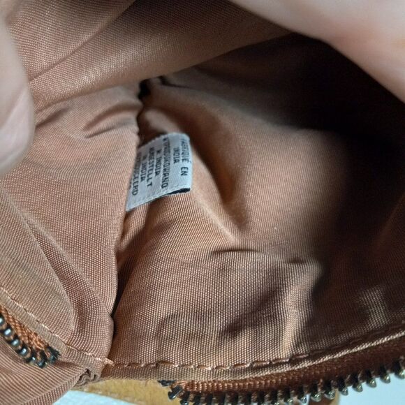 C&C California Tooled Crossbody bag - Picture 9 of 16